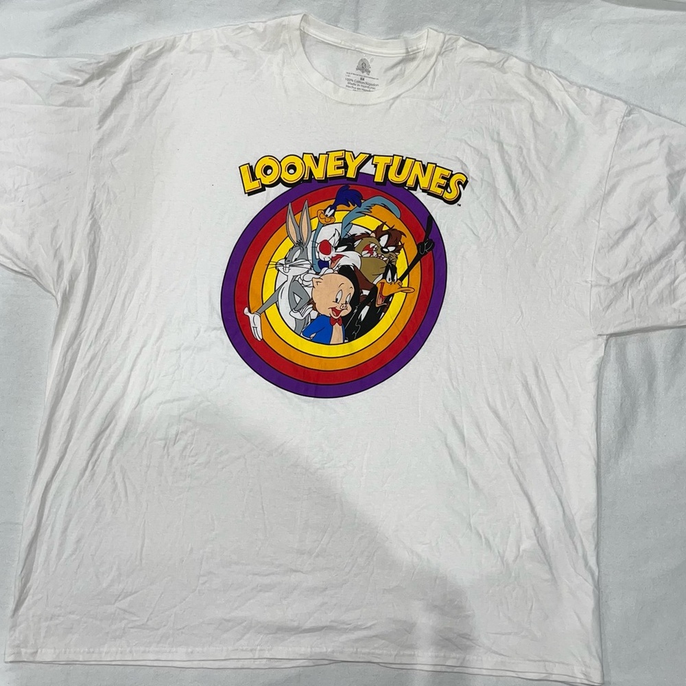 Men’s Looney Tunes White Graphic T-Shirt